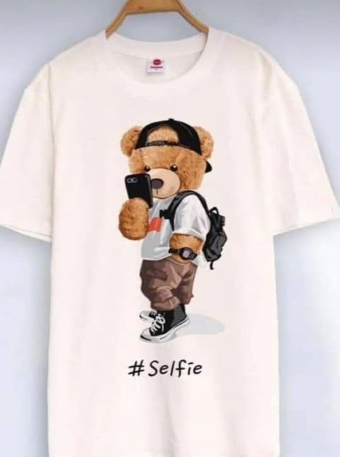 Selfie Bear Printed T-Shirt